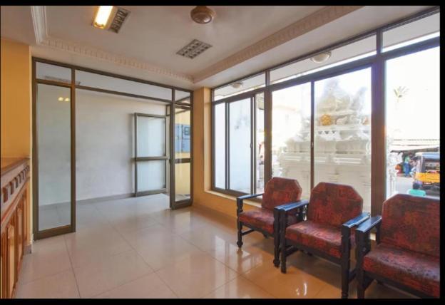 Hotel Srimaniya Kânyâkumârî Extérieur photo