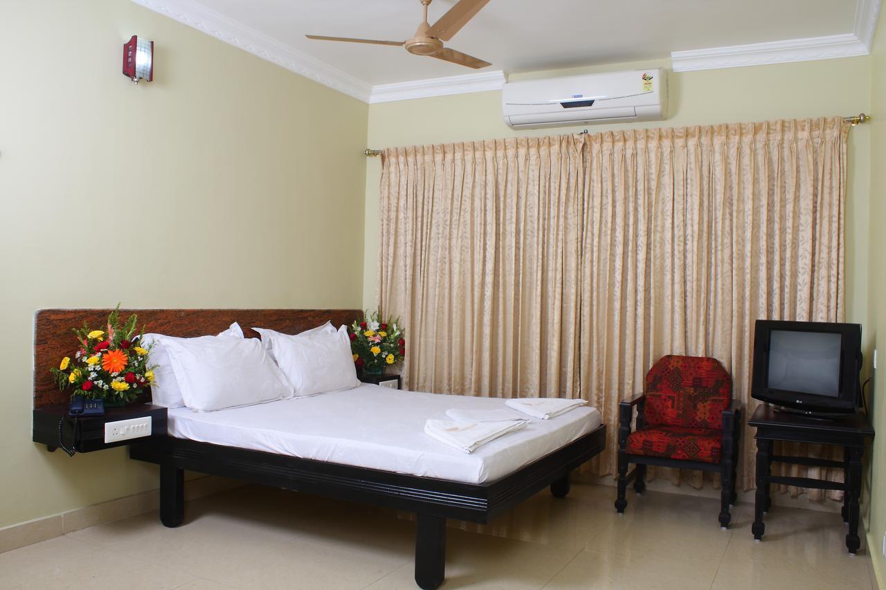 Hotel Srimaniya Kânyâkumârî Extérieur photo